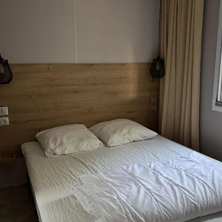 Mobil-home Confortable, Animaux Ok - 6 Pers. - Api-1-52-2322 Kamp alanı Saint-Hilaire-de-Riez